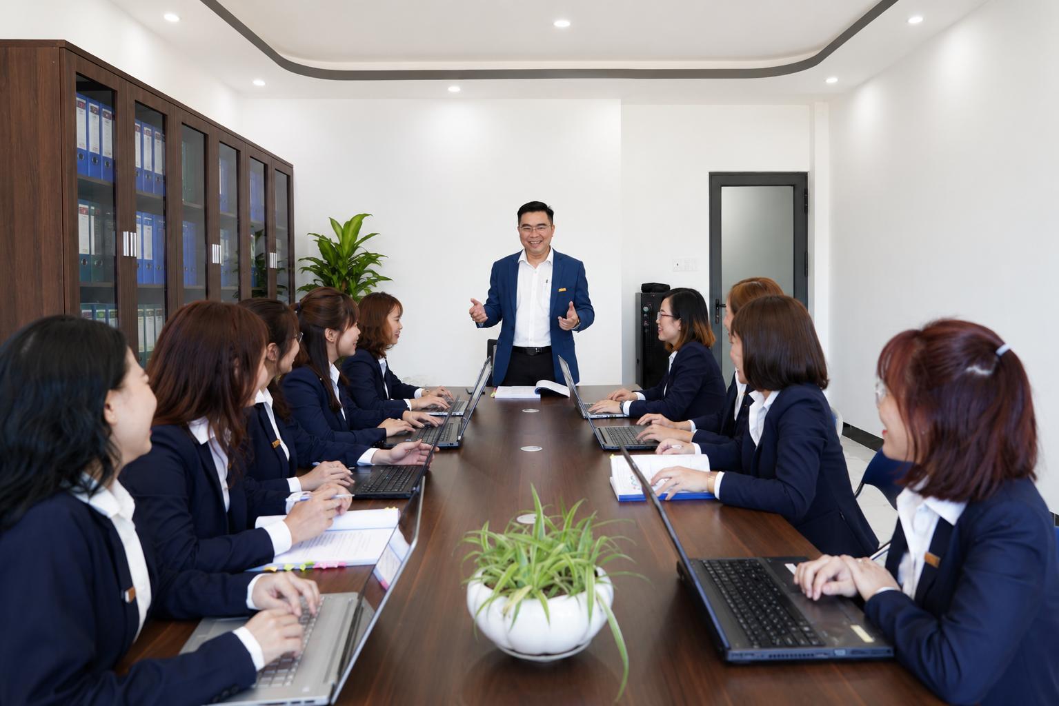 Dịch vụ kế toán kê khai thuế